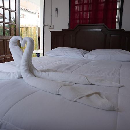 New Sunrise Village Koh Samui Room photo