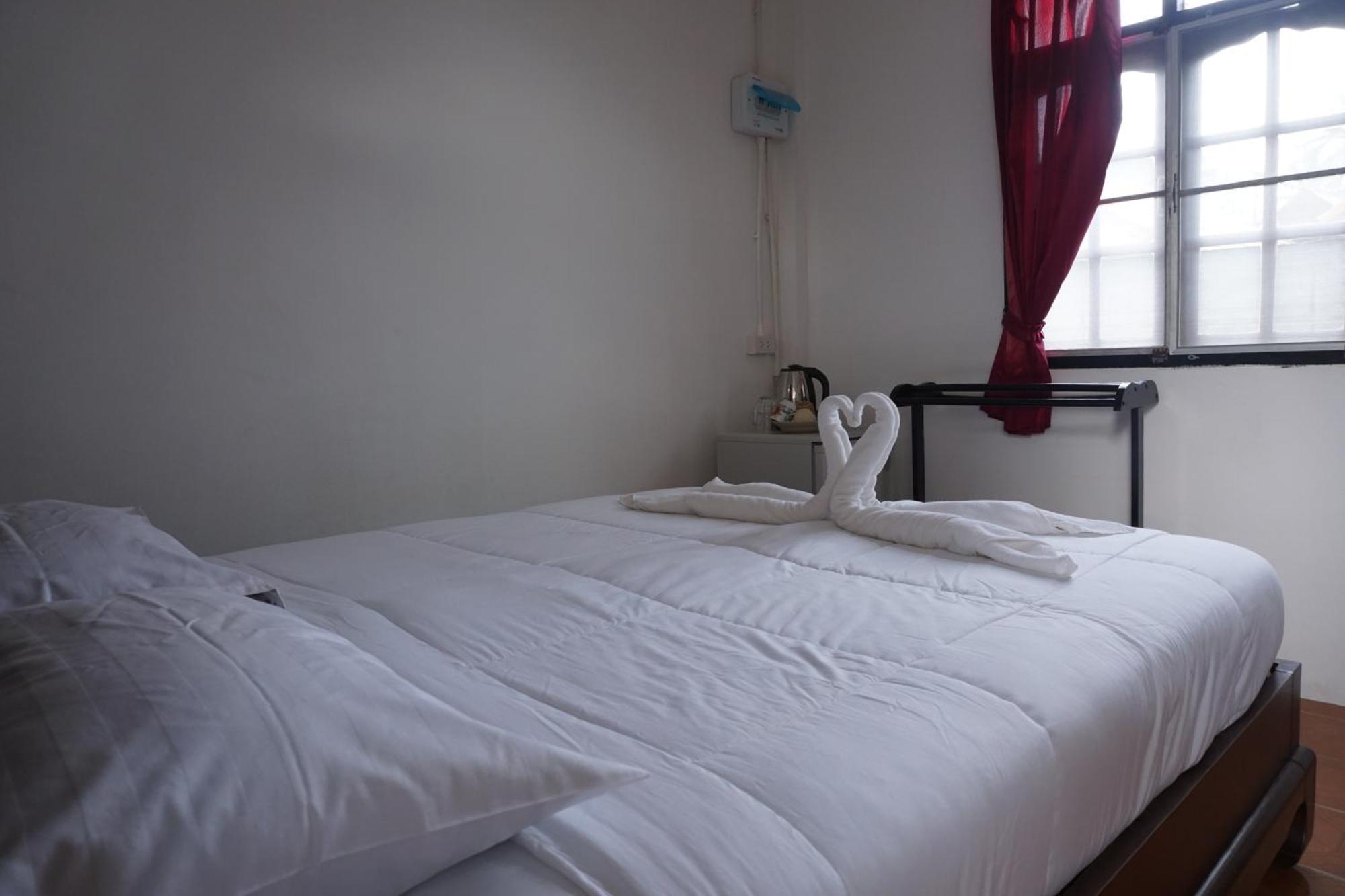 New Sunrise Village Koh Samui Room photo